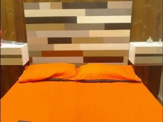 Webcam Belle - karolbrins african cam girl with shaking ass